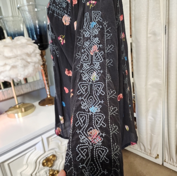 JohnnY Was Biya Inka silk blouse lack embroidered long sleeve split tie neck S - Picture 5 of 10